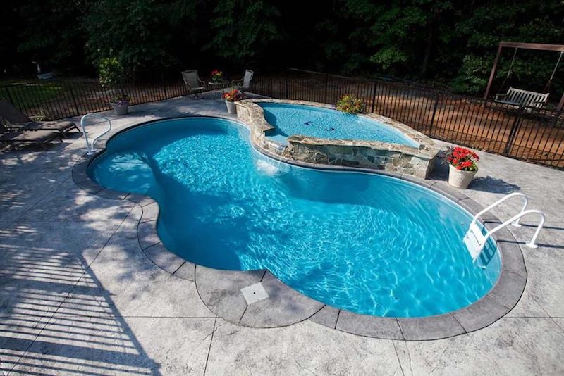 latham fiberglass pool
